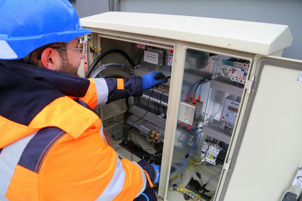 engineering systems maintenance modern.png